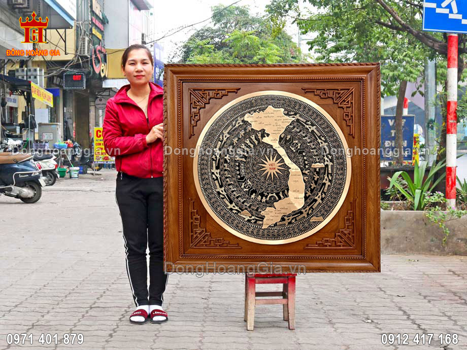 Đồng Hoàng Gia là địa chỉ chế tác tranh mặt trống đồng bản đồ uy tín